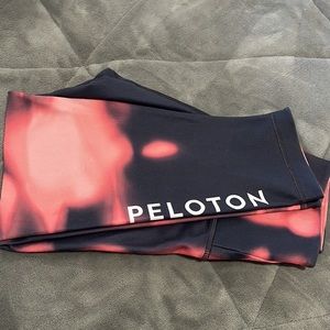 Peloton Capri leggings, size S